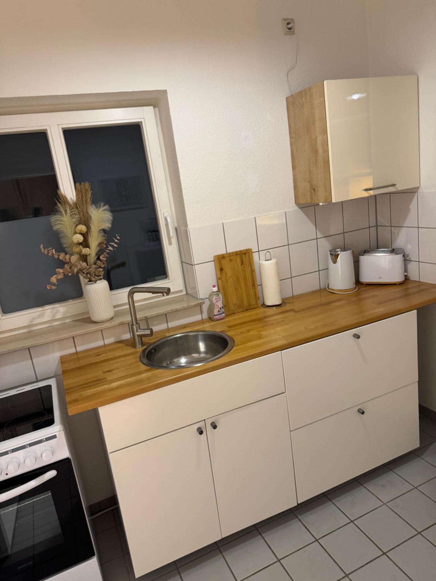 Ferienwohnung Schildblick Modernes Apartment Direkt In Der Altstadt Von Erfurt Nahe Der Kraemerbruecke - Beste Innenstadtlage Luaran gambar