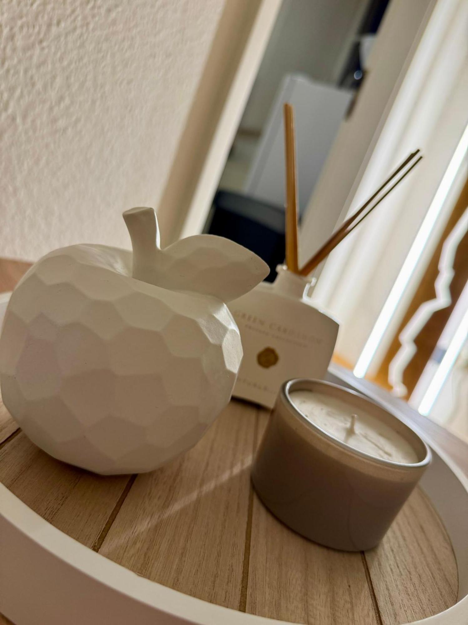 Ferienwohnung Schildblick Modernes Apartment Direkt In Der Altstadt Von Erfurt Nahe Der Kraemerbruecke - Beste Innenstadtlage Luaran gambar