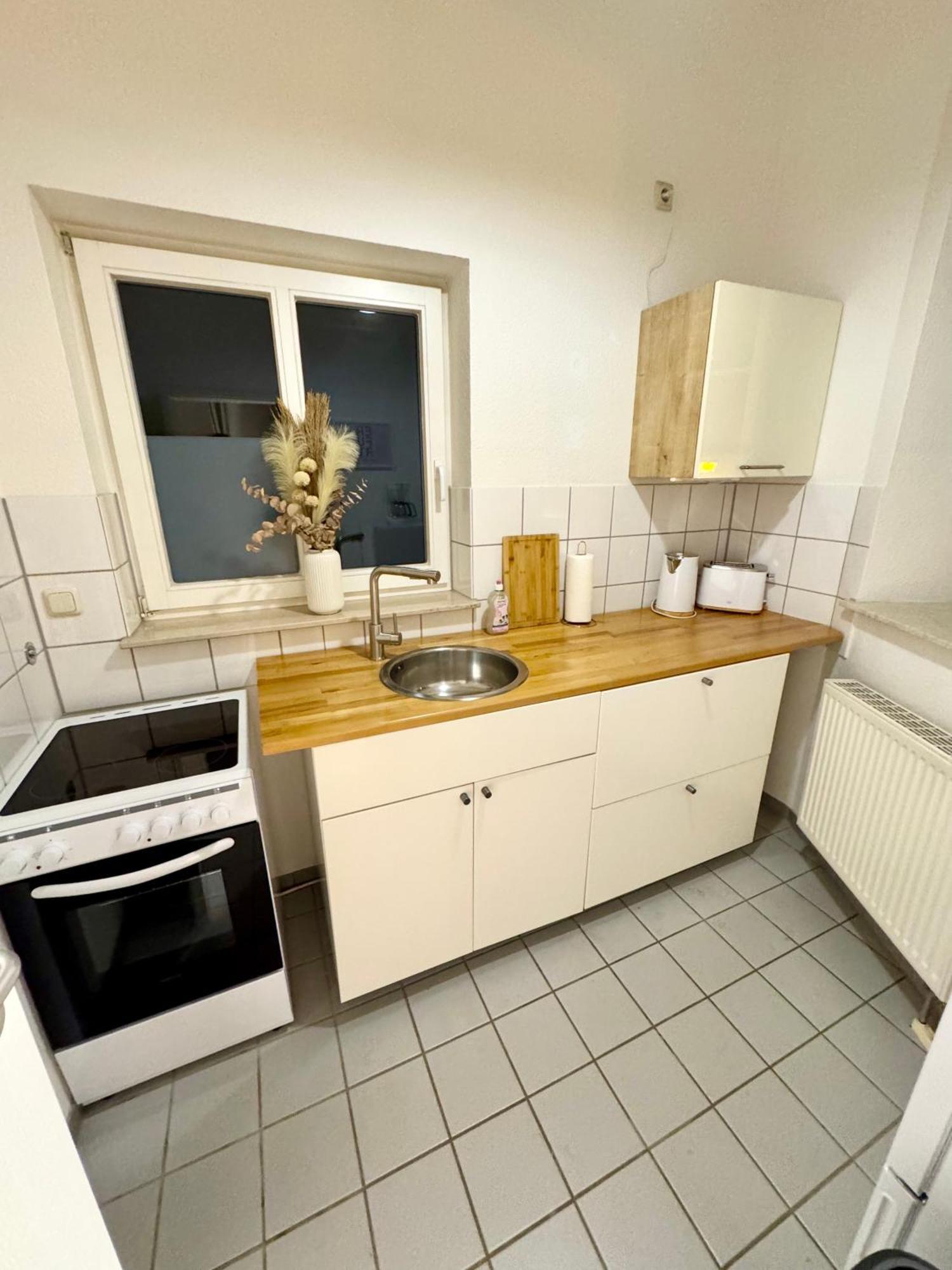 Ferienwohnung Schildblick Modernes Apartment Direkt In Der Altstadt Von Erfurt Nahe Der Kraemerbruecke - Beste Innenstadtlage Luaran gambar