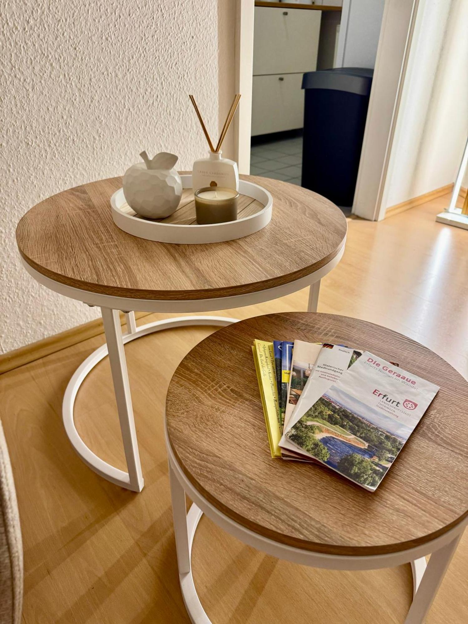 Ferienwohnung Schildblick Modernes Apartment Direkt In Der Altstadt Von Erfurt Nahe Der Kraemerbruecke - Beste Innenstadtlage Luaran gambar